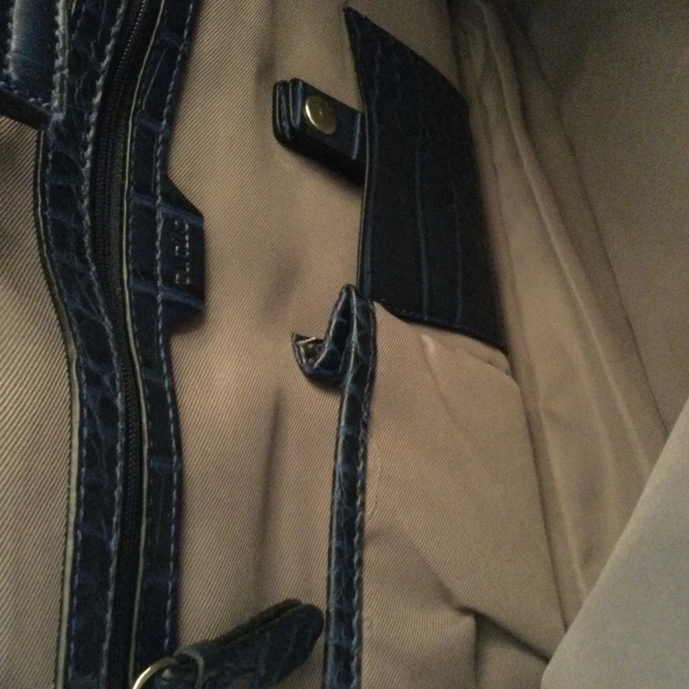 Tutilo New York Navy Blue Briefcase Tote Laptop Bag With IPad Seperate Bag Nice
